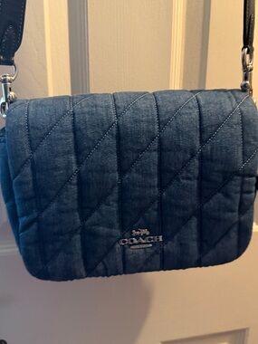 🔥🔥🔥Coach Blue Denim Quilted Crossbody Bag